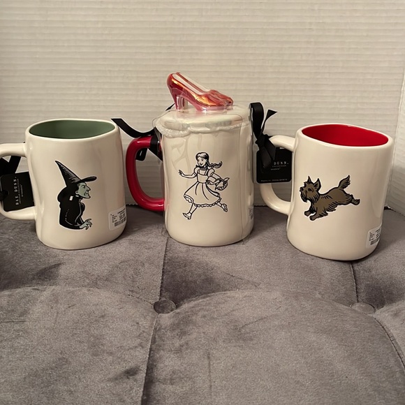 Rae Dunn Disney Wizard of Oz Mug Set - Picture 2 of 8